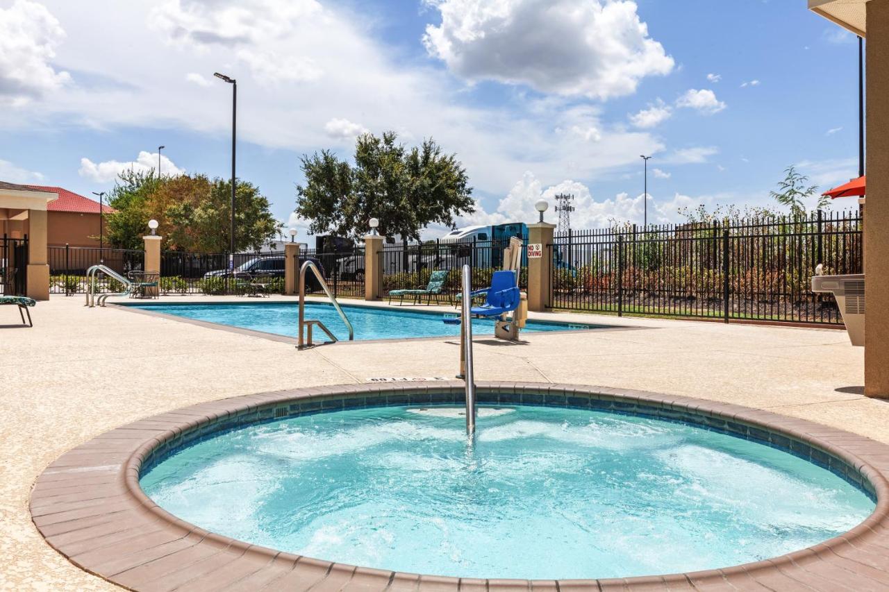 Candlewood Houston - Spring By Ihg Hotel